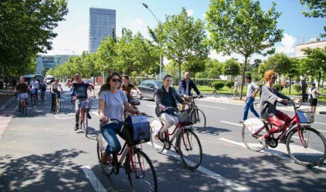 Sot dita pa makina ne Tirane: Ja rruget ku bllokohet qarkullimi i automjeteve